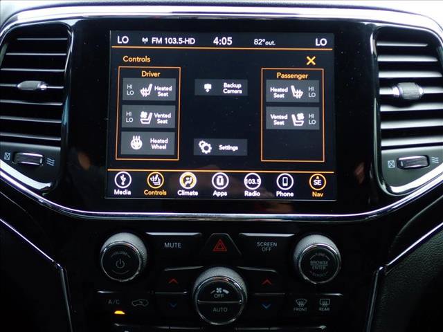 Used 2019 Jeep Grand Cherokee High Altitude AWD/4WD image 22