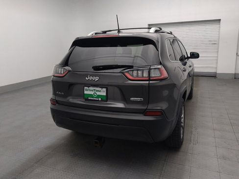Used 2020 Jeep Cherokee Latitude Plus w/ Cold Weather Group AWD/4WD image 7