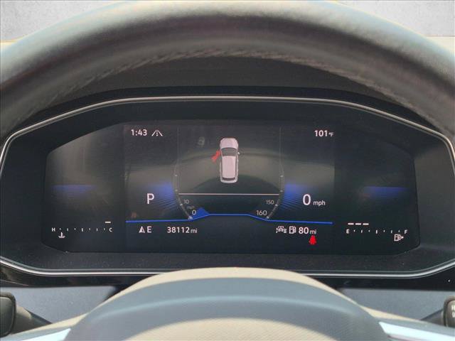 Used 2025 Volkswagen Jetta SE FWD image 11