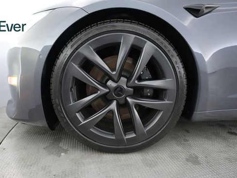 Used 2023 Tesla Model S image 19