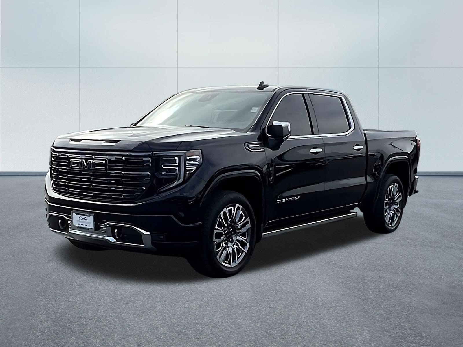 Used 2026 GMC Sierra 1500 Denali Ultimate AWD/4WD image 3