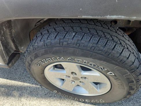 Used 2011 Jeep Wrangler Sport AWD/4WD image 19