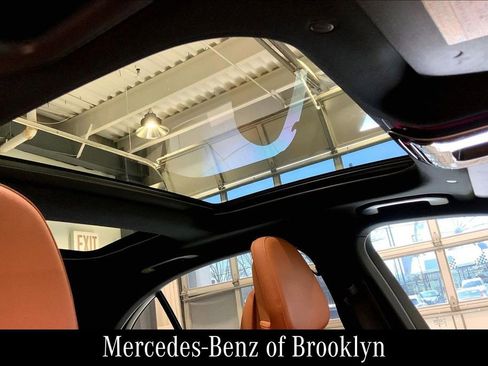 Used 2023 Mercedes-Benz C 300 4MATIC Sedan image 17