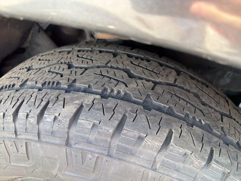 Used 2015 Toyota Tacoma PreRunner w/ SR5 Package image 5