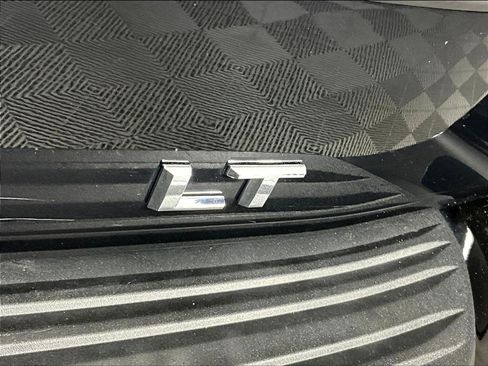Used 2025 Chevrolet Tahoe LT AWD/4WD image 24