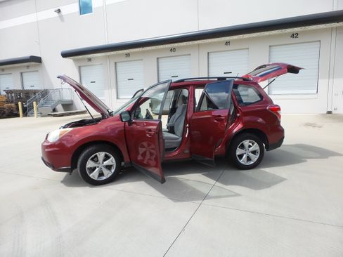 Used 2014 Subaru Forester 2.5i Premium w/ Popular Package #2 image 43