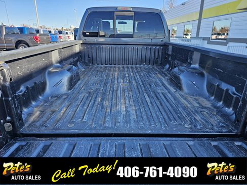 Used 2015 Ford F250 XLT w/ XLT Interior Package image 9