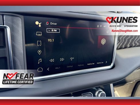 Used 2023 GMC Yukon XL Denali AWD/4WD image 38
