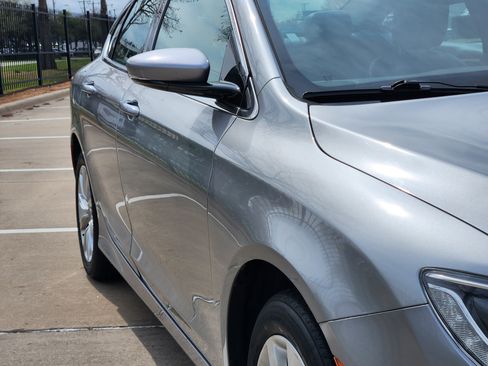 Used 2016 Chrysler 200 C w/ Premium Group image 8