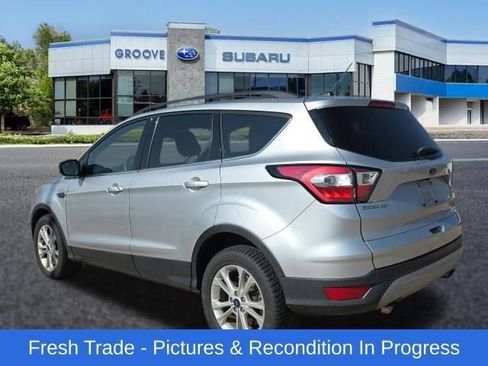 Used 2018 Ford Escape SE AWD/4WD image 3
