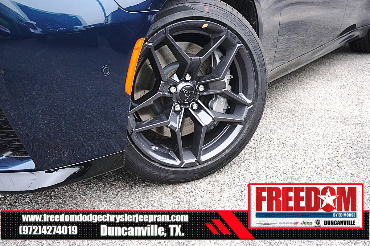 New 2026 Dodge Charger Scat Pack w/ Blacktop Package AWD/4WD image 9