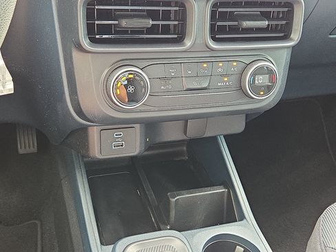 Used 2022 Ford Maverick XL FWD image 19