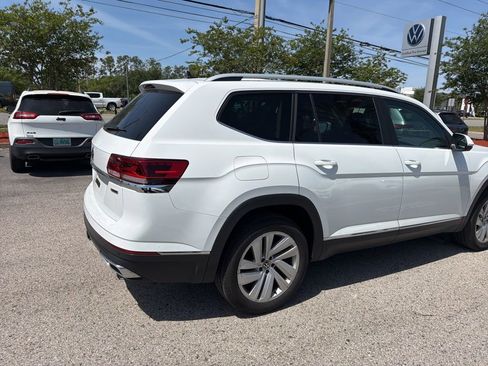 Used 2021 Volkswagen Atlas SEL AWD/4WD image 15