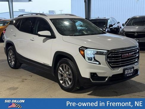Certified 2024 GMC Terrain SLT AWD/4WD image 11