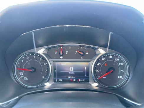 Used 2022 Chevrolet Equinox LS w/ LS Convenience Package image 10