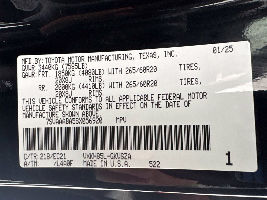 Used 2025 Toyota Sequoia SR5 w/ SR5 Premium Package AWD/4WD image 11