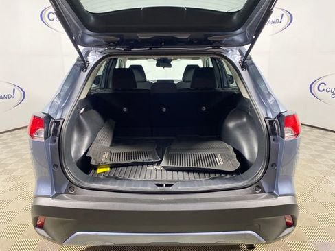 Certified 2024 Toyota Corolla Cross LE image 6