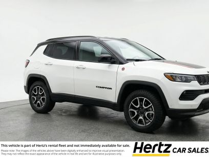Used 2025 Jeep Compass Trailhawk