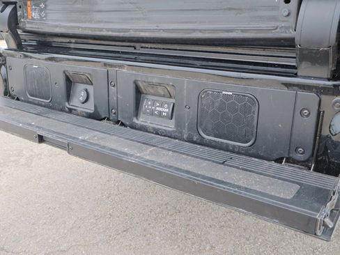 Used 2024 GMC Sierra 2500 AT4X image 23