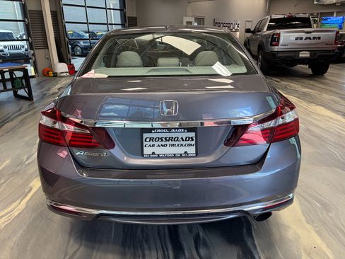 Used 2017 Honda Accord EX-L image 34