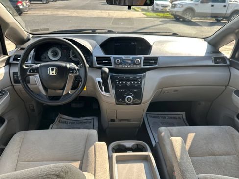 Used 2012 Honda Odyssey EX image 28
