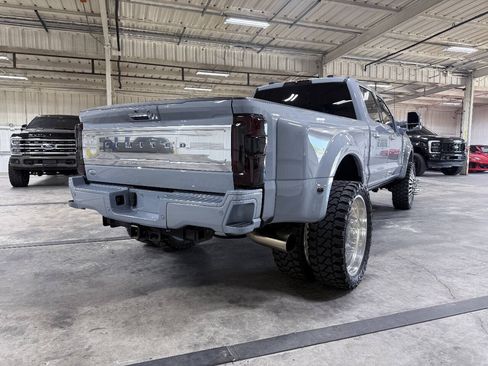 Used 2024 Ford F450 Limited AWD/4WD image 3