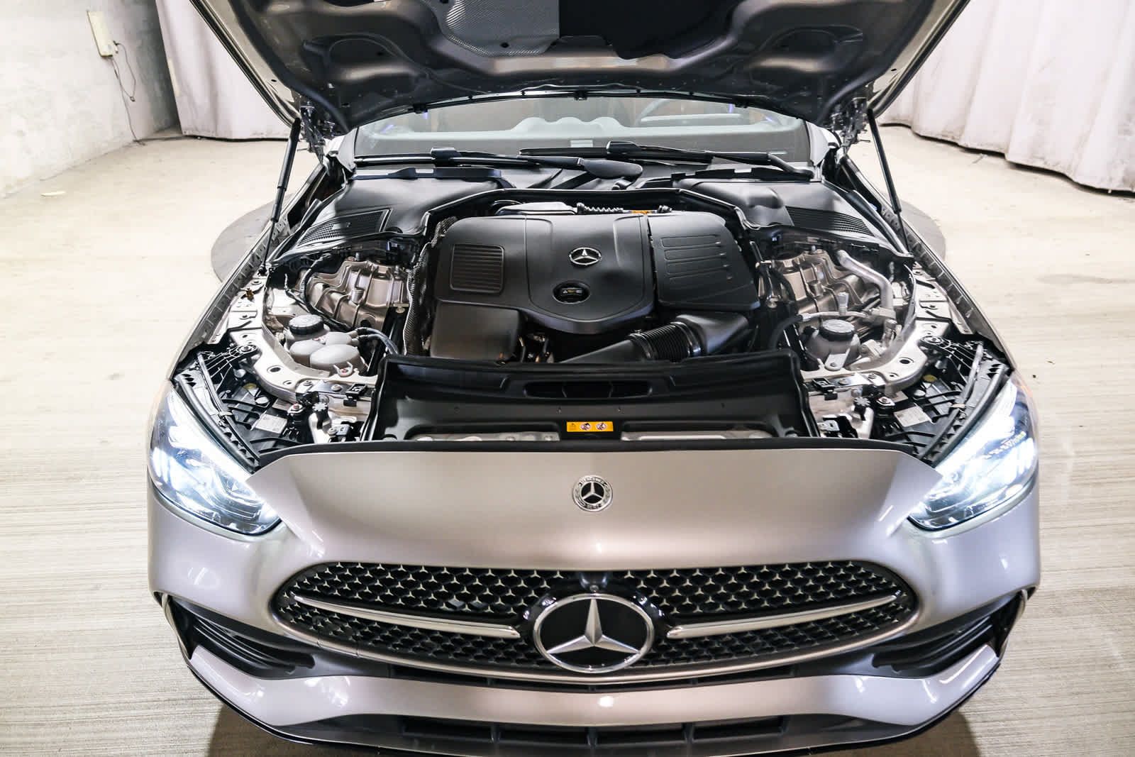 Used 2024 Mercedes-Benz C 300 Sedan image 32