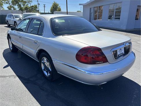 Used 2000 Lincoln Continental Base 4dr Sedan image 3
