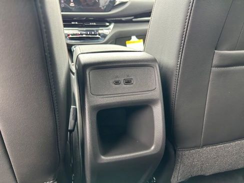 New 2026 Buick Envista Avenir image 23