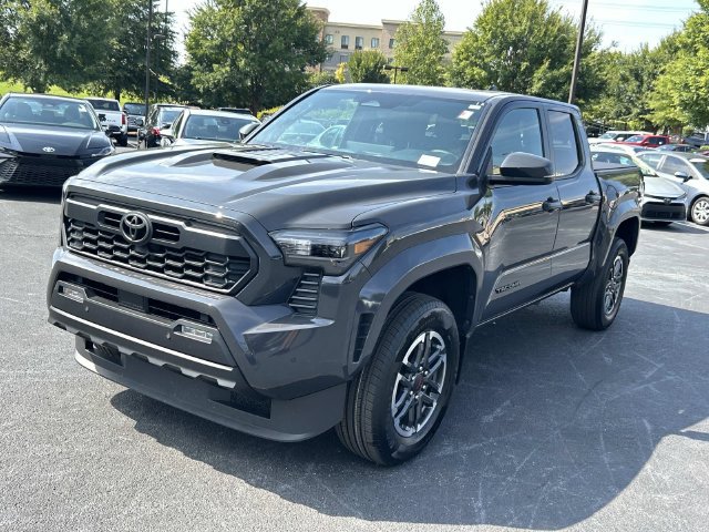 Used 2024 Toyota Tacoma TRD Sport w/ TRD Sport Upgrade Package AWD/4WD image 8