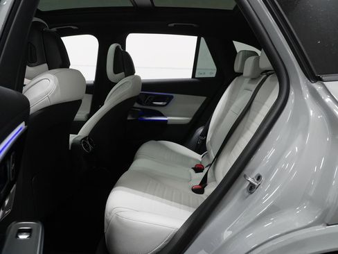 New 2026 Mercedes-Benz GLC 300 GLC 300 image 17