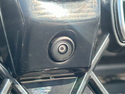 New 2025 Lincoln Aviator AWD w/ Equipment Group 101A image 3