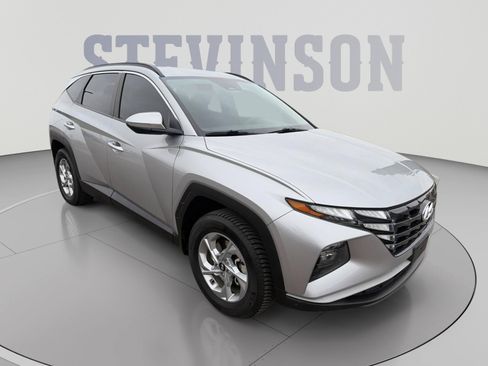 Used 2023 Hyundai Tucson SEL AWD/4WD image 3