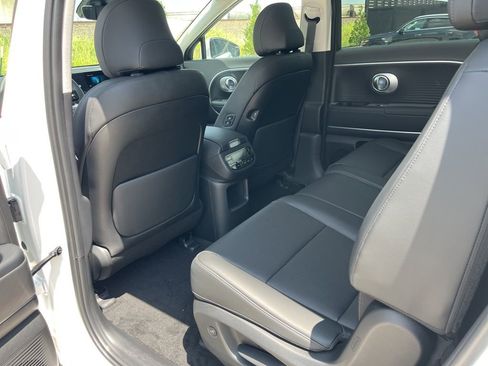 New 2026 Hyundai Ioniq 9 SEL image 25