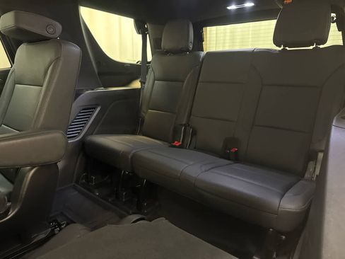 Used 2023 Chevrolet Tahoe LT w/ LT Signature Plus Package AWD/4WD image 26