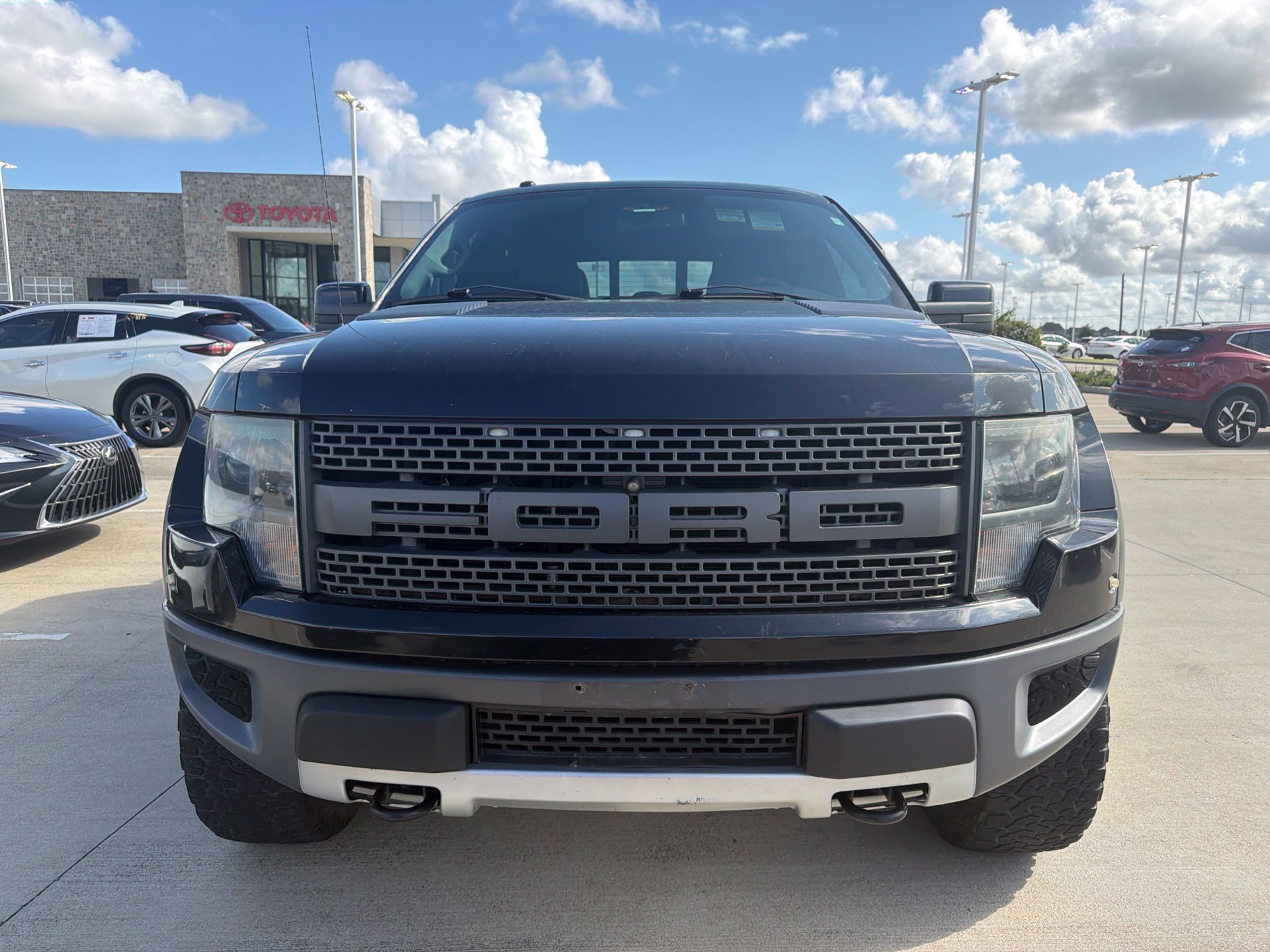 Used 2014 Ford F150 Raptor w/ Equipment Group 801A Luxury AWD/4WD image 8