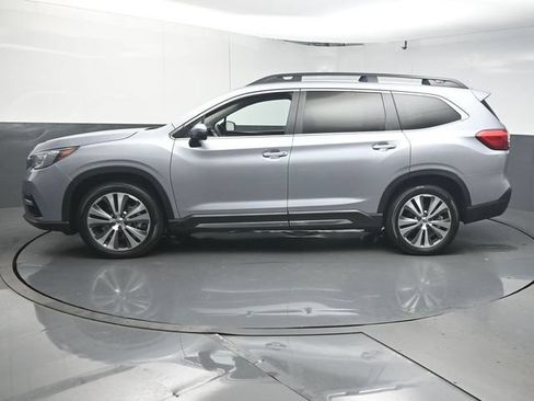 Used 2022 Subaru Ascent Limited AWD/4WD image 5