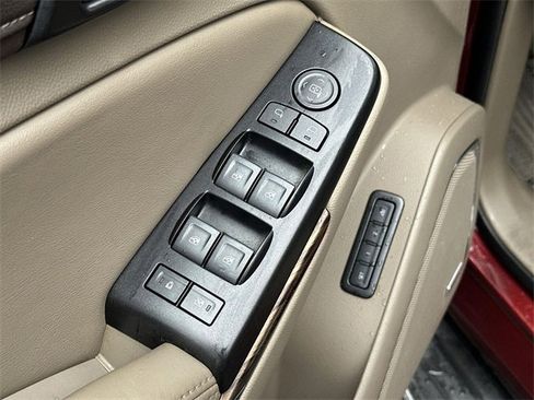 Used 2020 GMC Yukon SLT w/ Open Road Package image 22