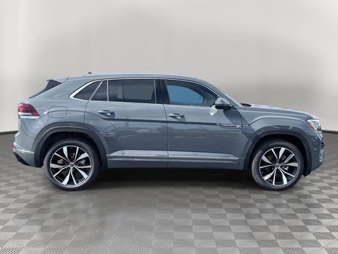 New 2026 Volkswagen Atlas Cross Sport SEL Premium R-Line AWD/4WD image 2