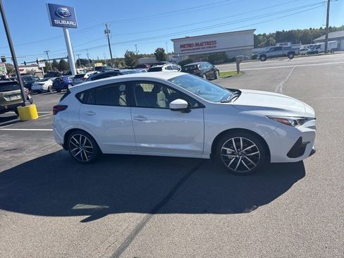 New 2025 Subaru Impreza 2.0i Sport image 2