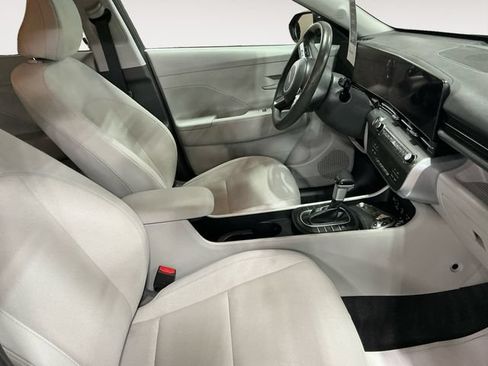 Certified 2024 Hyundai Kona SEL FWD image 16