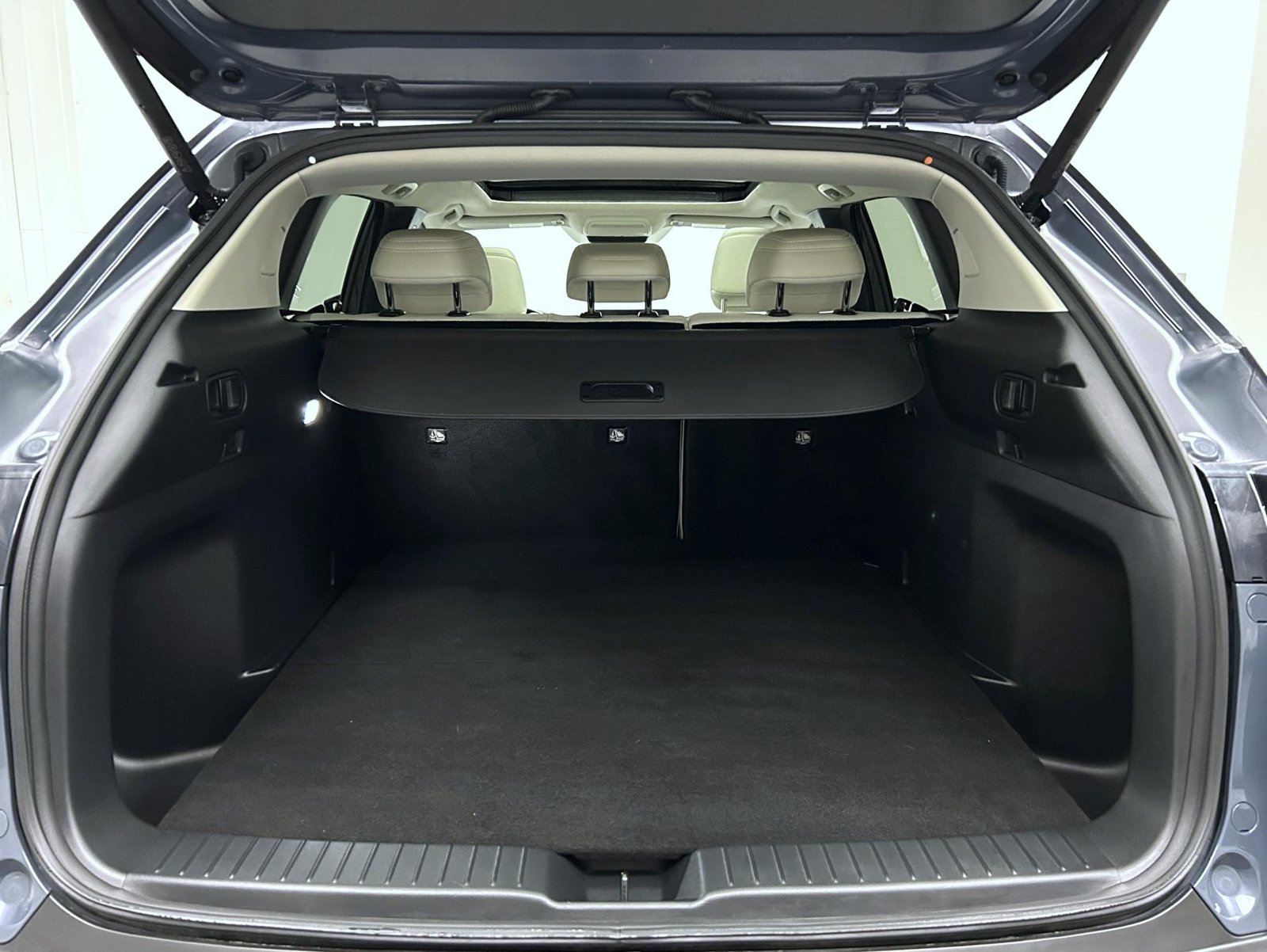 Certified 2026 MAZDA CX-50 AWD 2.5 S w/ Cargo Package image 21