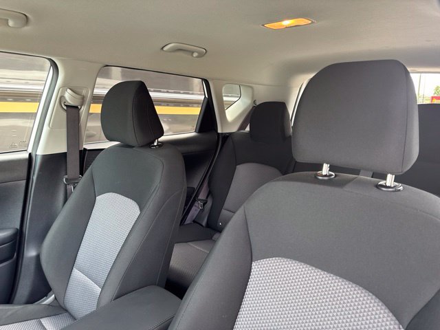 Used 2025 Kia Soul LX w/ LX Technology Package FWD image 24