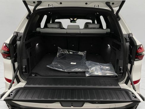 New 2026 BMW X5 xDrive40i image 7