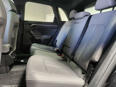 Used 2022 Audi Q3 2.0T Premium Plus image 13