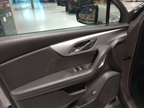 Used 2021 Chevrolet Blazer LT AWD/4WD image 14