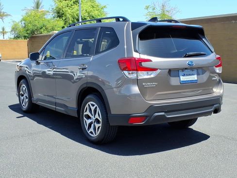 Certified 2024 Subaru Forester Premium AWD/4WD image 5