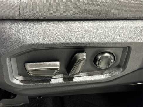 Used 2025 Toyota Sequoia SR5 image 25