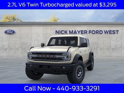 New 2026 Ford Bronco Outer Banks w/ Sasquatch Package AWD/4WD image 3