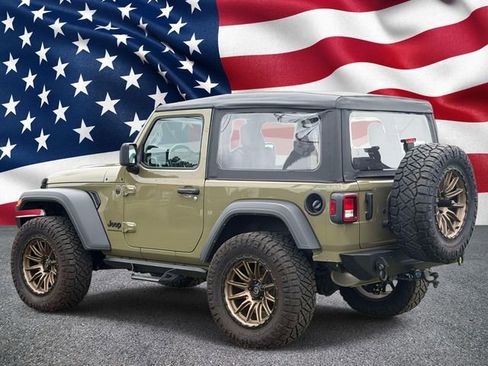Used 2025 Jeep Wrangler Sport AWD/4WD image 11